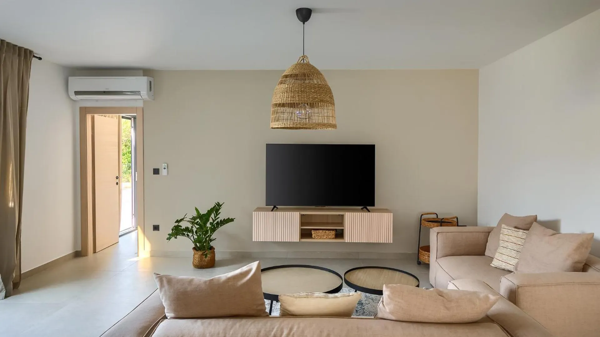 Tar-Vabriga Modern Villa Ava With Outdoor Pool In Tar קרואטיה