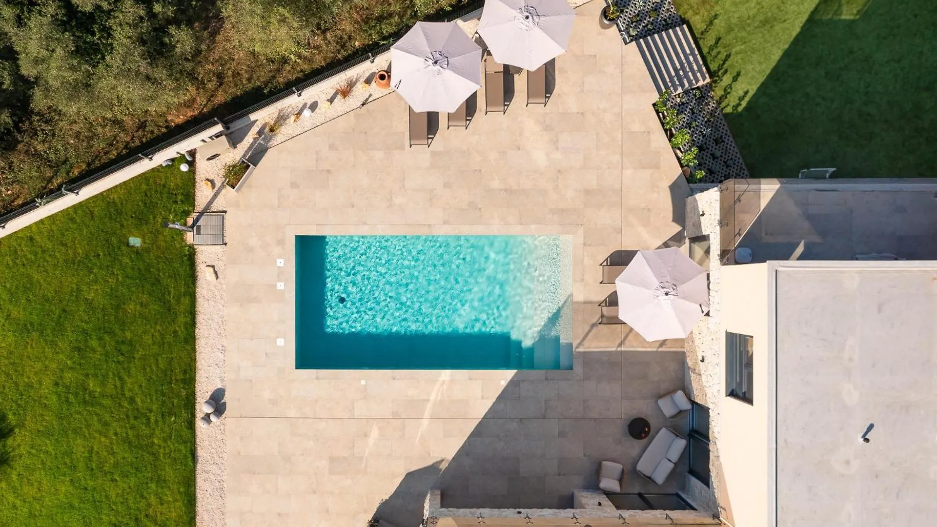 Tar-Vabriga Modern Villa Ava With Outdoor Pool In Tar 0*,  קרואטיה